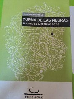 Portada de Turno de las Negras: El libro de ejercicios de Go